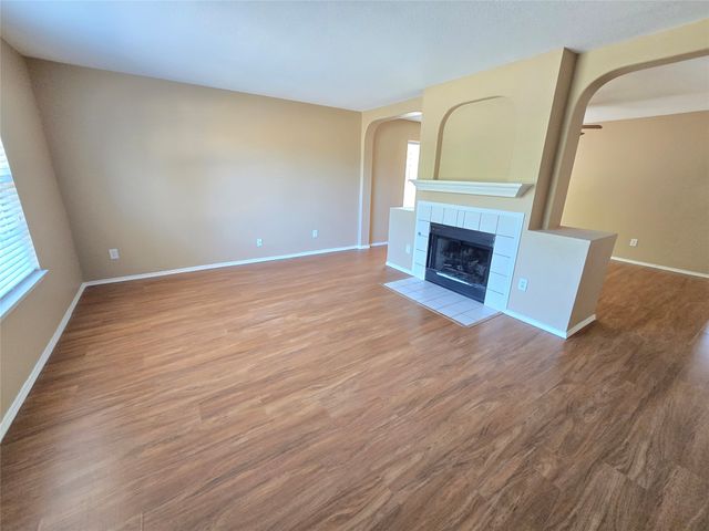 4512 Saddlebrook Drive, Carrollton, TX 75010