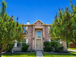 4512 Saddlebrook Drive, Carrollton, TX 75010