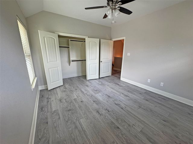 421 Sunnyside Lane, Red Oak, TX 75154