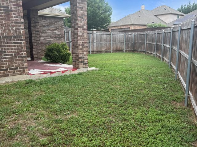 421 Sunnyside Lane, Red Oak, TX 75154
