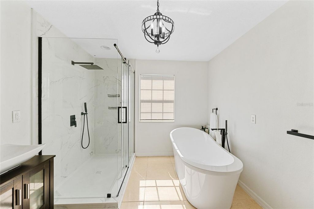 Image 40 of property listing at 17787 STERLING POND LANE, Orlando, FL 32820