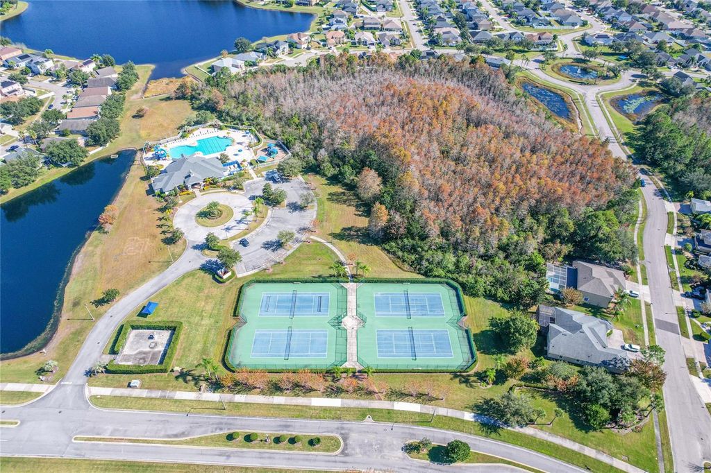 Image 50 of property listing at 17787 STERLING POND LANE, Orlando, FL 32820