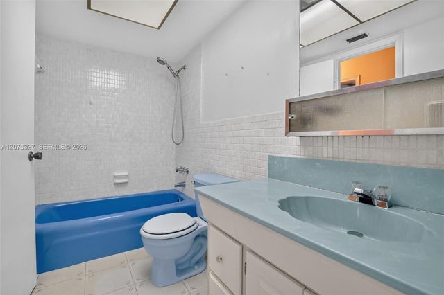 1350 NW 73rd Avenue, Plantation, FL 33313
