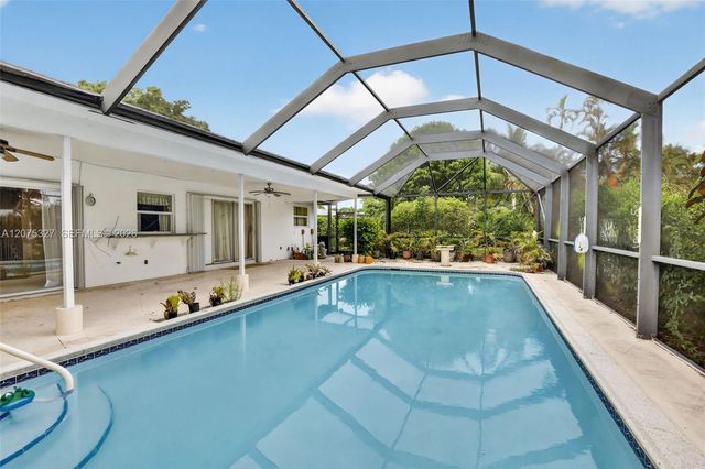 1350 NW 73rd Avenue, Plantation, FL 33313