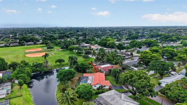 1350 NW 73rd Avenue, Plantation, FL 33313