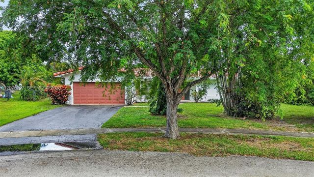 1350 NW 73rd Avenue, Plantation, FL 33313
