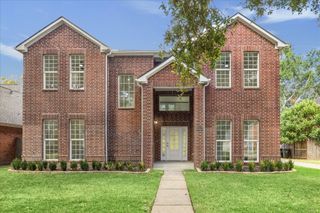 3303 Vista Lake Drive, Sugar Land, TX 77478