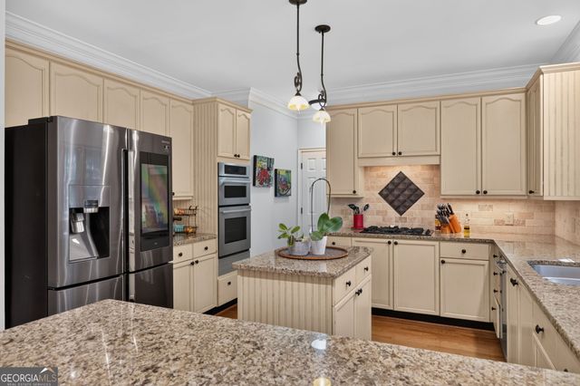 120 Rosses Point, Tyrone, GA 30290