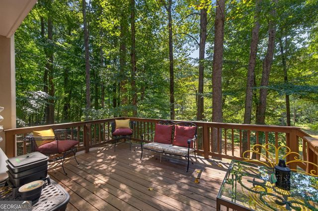 120 Rosses Point, Tyrone, GA 30290