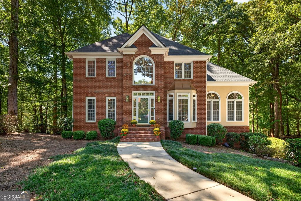 120 Rosses Point, Tyrone, GA 30290