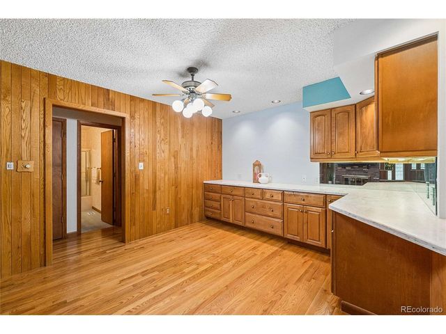 32 Douglas Dr S, Broomfield, CO 80020