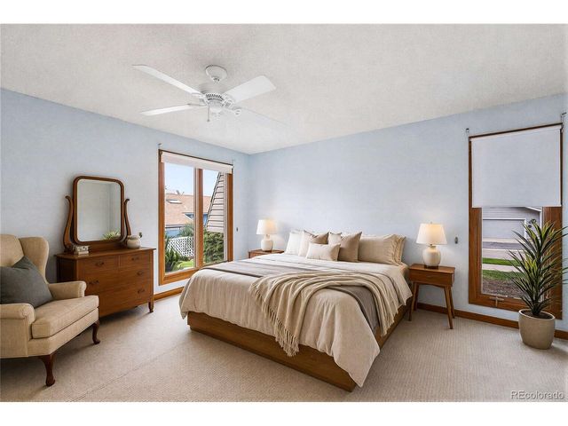 32 Douglas Dr S, Broomfield, CO 80020
