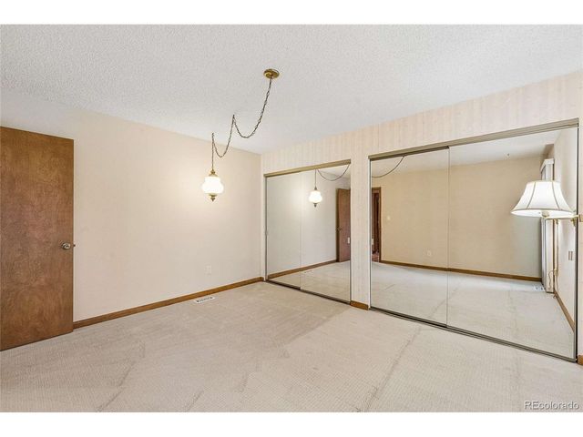 32 Douglas Dr S, Broomfield, CO 80020