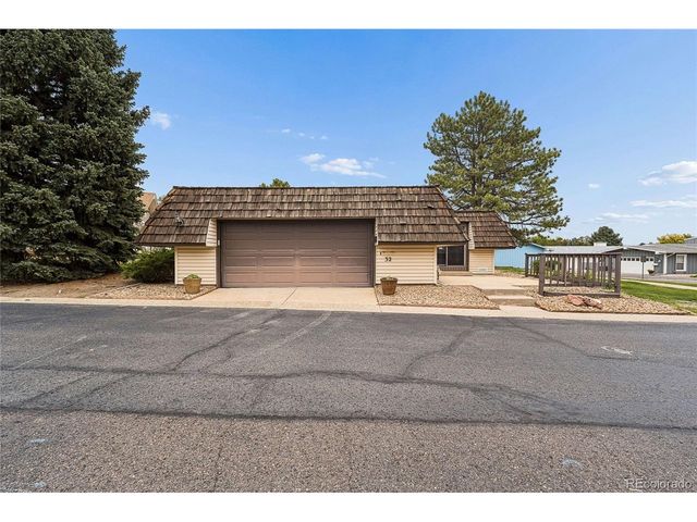 32 Douglas Dr S, Broomfield, CO 80020
