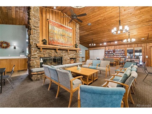 32 Douglas Dr S, Broomfield, CO 80020