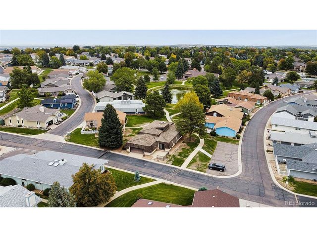 32 Douglas Dr S, Broomfield, CO 80020