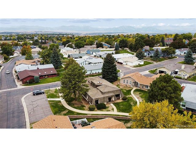 32 Douglas Dr S, Broomfield, CO 80020