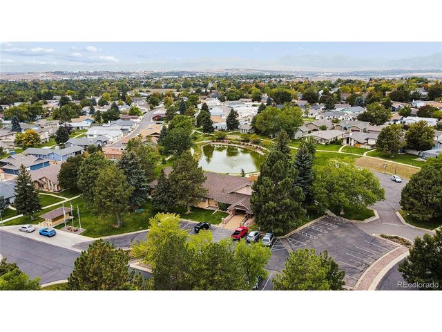 32 Douglas Dr S, Broomfield, CO 80020