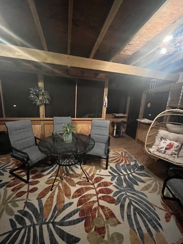 107 La Via Dr, Hendersonville, TN 37075
