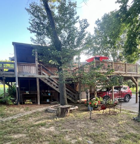 107 La Via Dr, Hendersonville, TN 37075