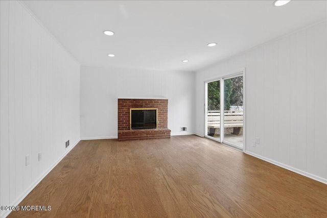 15 Harbor Court, West Long Branch, NJ 07764