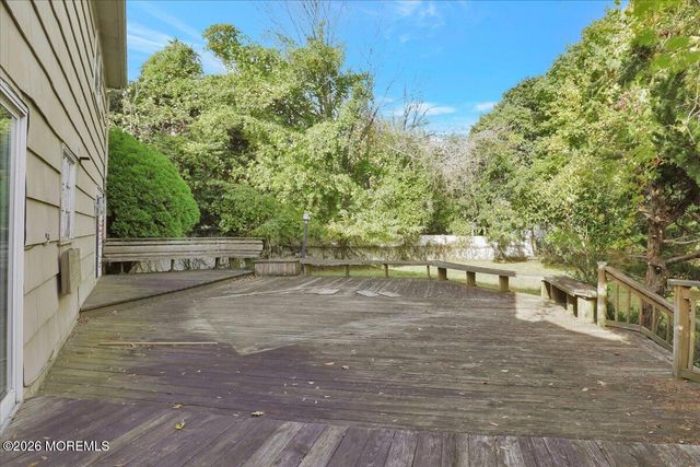 15 Harbor Court, West Long Branch, NJ 07764