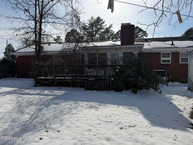 313 Kirkland Drive, Greenville, NC 27858