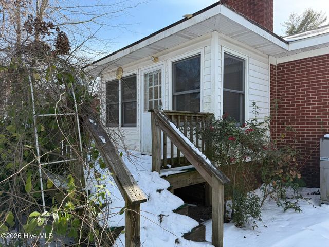 313 Kirkland Drive, Greenville, NC 27858