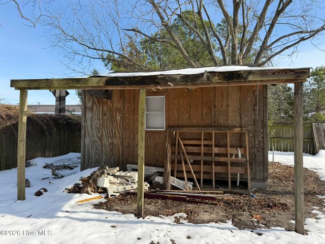 313 Kirkland Drive, Greenville, NC 27858