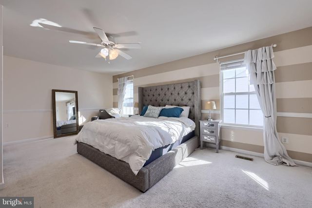 8418 DIAMOND RUN CT, Seven Valleys, PA 17360