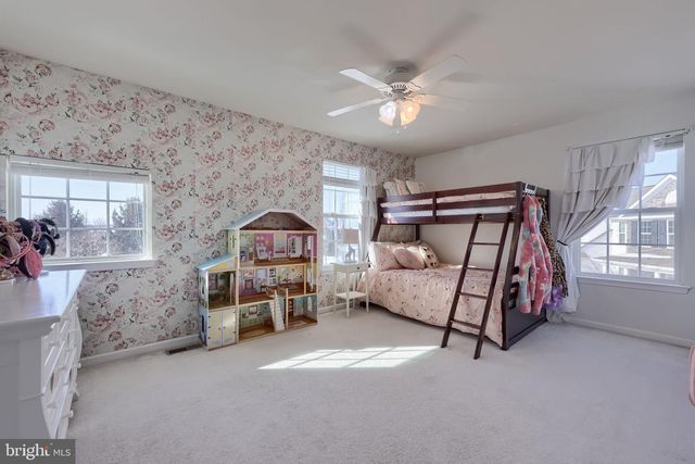 8418 DIAMOND RUN CT, Seven Valleys, PA 17360