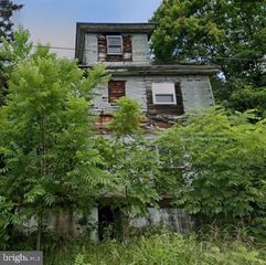 4199 UPPER RD, Shamokin, PA 17872