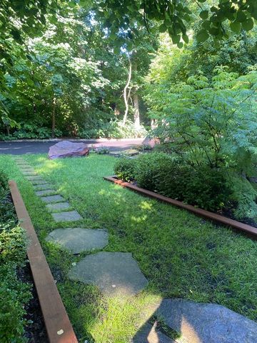 327 Marshman Street, Highland Park, IL 60035