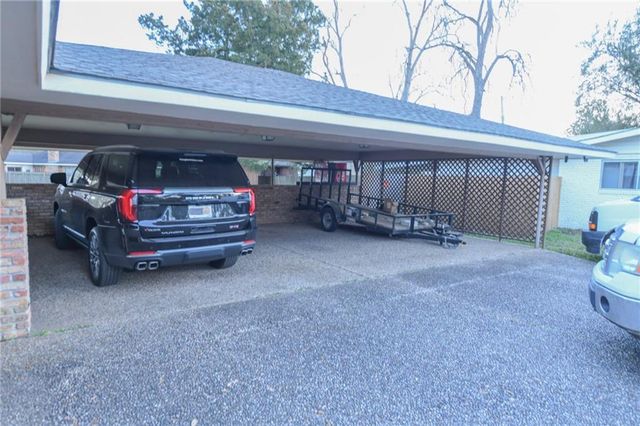 5611 MILDRED Avenue, Alexandria, LA 71301