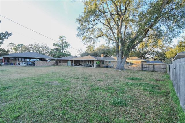 5611 MILDRED Avenue, Alexandria, LA 71301