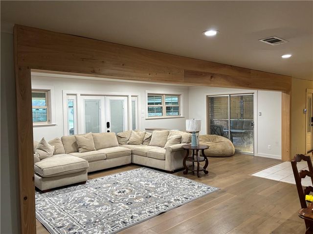 5611 MILDRED Avenue, Alexandria, LA 71301