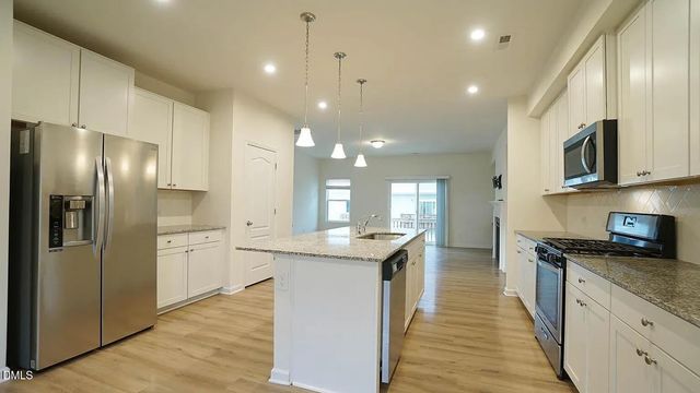 1041 Salt Glaze Lane, Cary, NC 27519