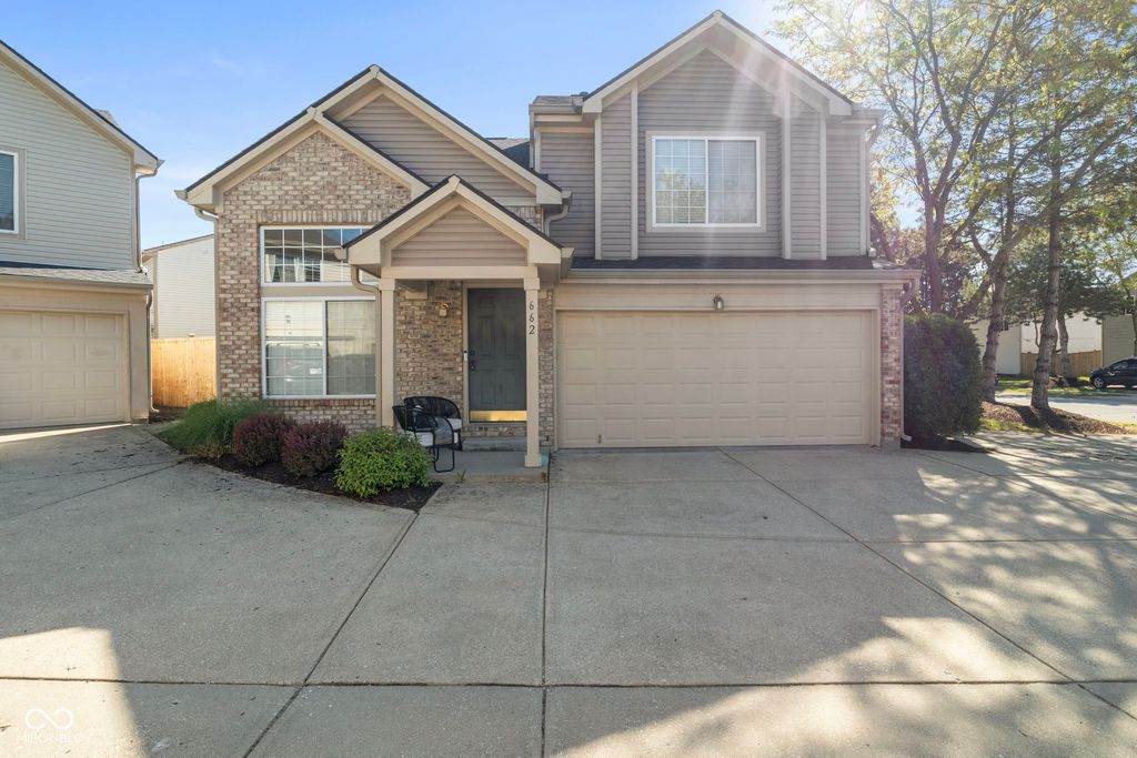 662 Cembra Drive, Greenwood, IN 46143