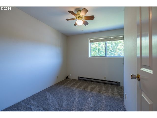 2690 POLK St, Eugene, OR 97405