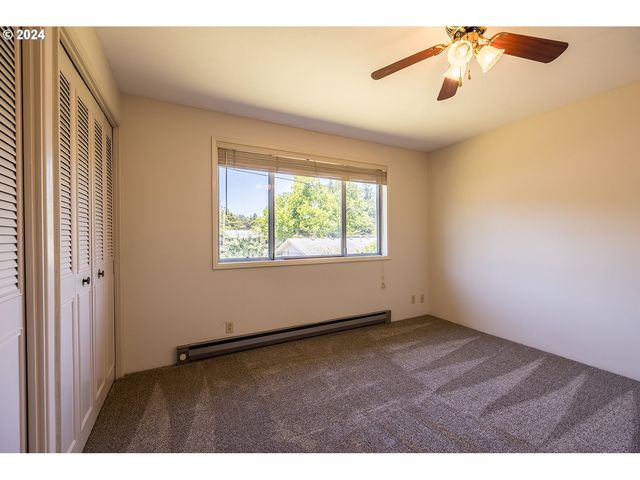 2690 POLK St, Eugene, OR 97405