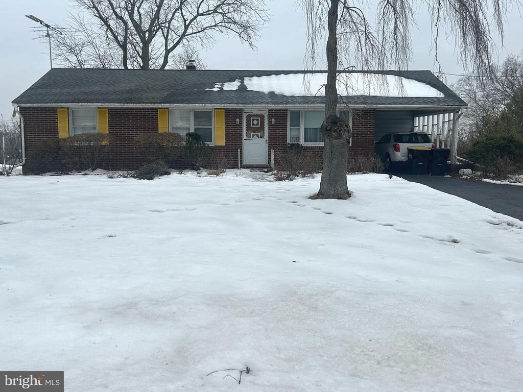 1637 LANDIS RD, Worcester, PA 19490