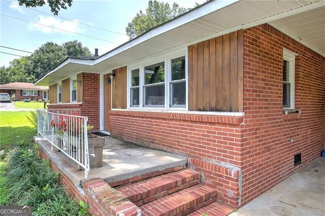 7 West Drive, Cartersville, GA 30120