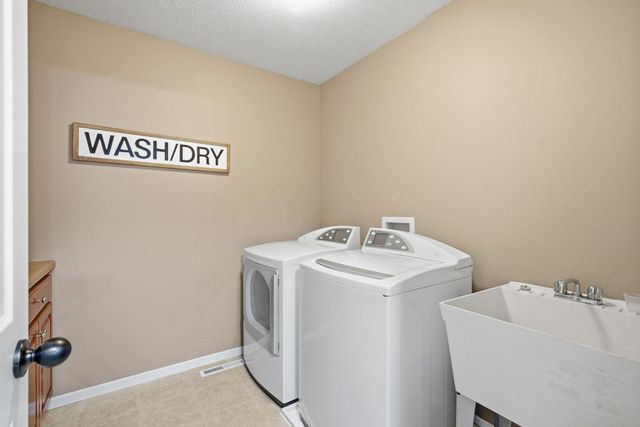 3985 Games Drive, Minnetrista, MN 55375