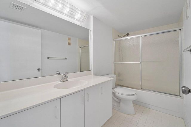 6112 Huntwick Terrace 102, Delray Beach, FL 33484