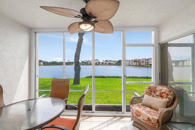 6112 Huntwick Terrace 102, Delray Beach, FL 33484