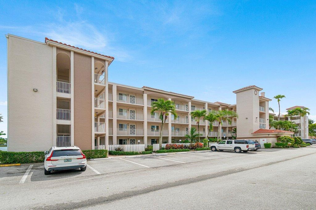 6112 Huntwick Terrace 102, Delray Beach, FL 33484