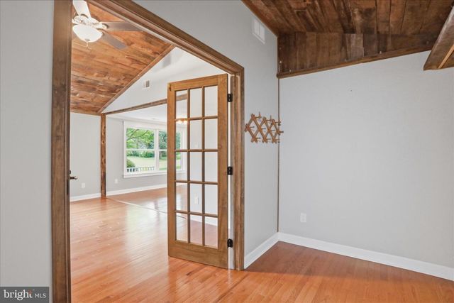 13812 COUNTRYSIDE DR, Maugansville, MD 21767