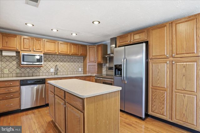 13812 COUNTRYSIDE DR, Maugansville, MD 21767