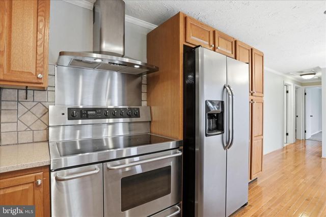 13812 COUNTRYSIDE DR, Maugansville, MD 21767