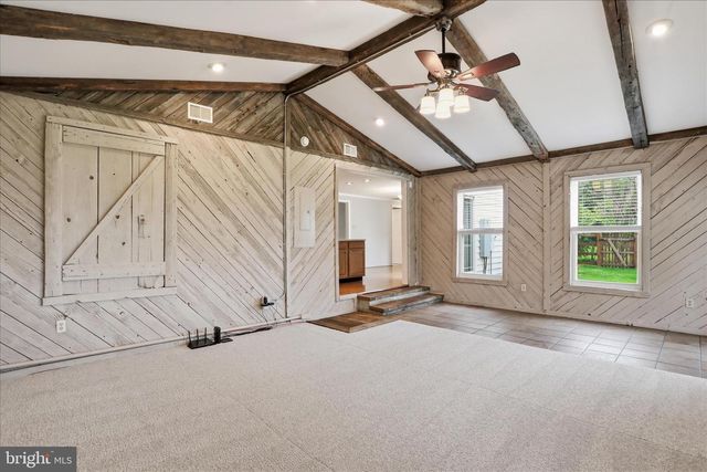 13812 COUNTRYSIDE DR, Maugansville, MD 21767